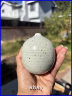 Kathryn Meyers Signed Studio Pottery Weed Pot Bud Vase Speckled Stoneware VT MCM