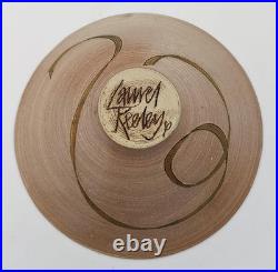 Laurel Keeley Studio Pottery Incised Stoneware Bowl 20th Century