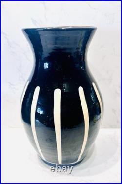 Mid-Century Black & Cream Modernist Glossy Tall Wattisfield studio pottery Vase Mid-Century Black & Cream Modernist Glossy Tall Wattisfield studio pottery Vase
