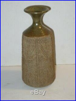 Mid-Century ROBERT MAXWELL-DAVID CRESSEY Earthgender Pottery Vase, Signed