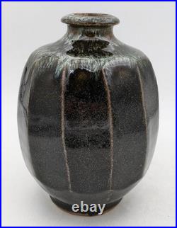 Mike Dodd Studio Pottery Kaki Glaze Vase 20th Century