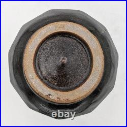 Mike Dodd Studio Pottery Kaki Glaze Vase 20th Century