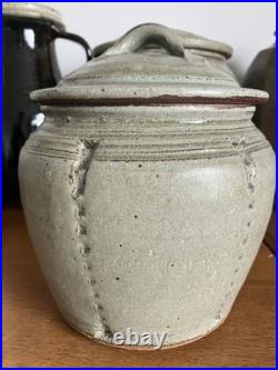 Mike Dodd Studio Pottery Lidded Jar. Stoneware. Grey/Blue Glaze. Perfect, signed