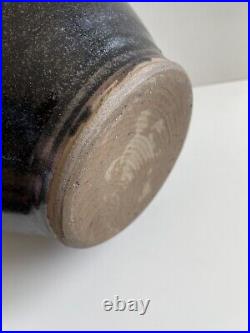 Miroslav (Mirek) Smísek OBE (1925 2013) studio pottery vase ex-Leach Potter Miroslav (Mirek) Smísek OBE (1925 2013) studio pottery vase ex-Leach Potter