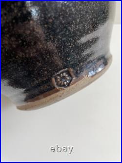 Miroslav (Mirek) Smísek OBE (1925 2013) studio pottery vase ex-Leach Potter Miroslav (Mirek) Smísek OBE (1925 2013) studio pottery vase ex-Leach Potter