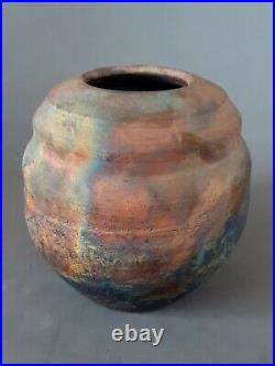 Modernist Raku style pottery stoneware vase 6 inches