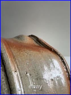 Nic Collins Powdermills Very Large studio pottery lugged vessel. Superb