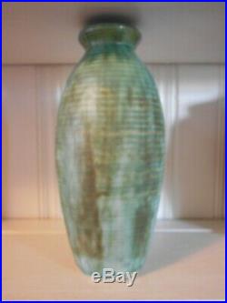 Old McCarty / McCartys Pottery Jade 12 Vase with Great Detail & Color