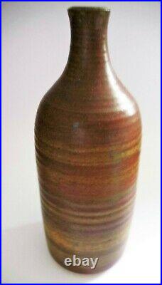 PETER LANE (b. 1932) A studio pottery vase