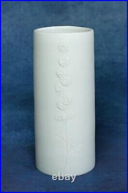 RARE Hilary Roberts Studio Pottery White Porcelain Cylinder Vase Floral Relief