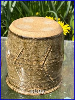 Richard Batterham Celedon Lidded Jar 7 & 1/2 Studio Pottery Good Condition Richard Batterham Celedon Lidded Jar 7 & 1/2 Studio Pottery Good Condition