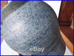Studio Art Pottery 7-3/8 VASE, Denis Vibert Pine Tree Kilns Maine Blue speckle