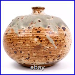Studio Art Pottery Vase Sonia Clalton h11cm MCM Mid Century Studio Art Pottery Vase Sonia Clalton h11cm MCM Mid Century