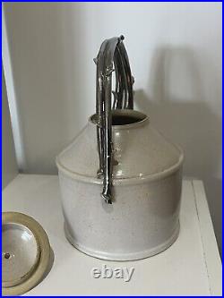 Studio Pottery Porcelain Teapot Leach Era / Influence Potters Seal