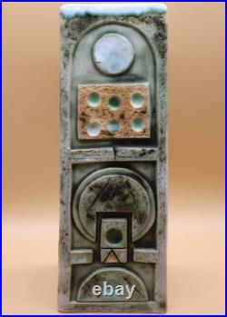 Studio Pottery Vase- Geoff James Fosters Cornwall Celebration of Troika Studio Pottery Vase- Geoff James Fosters Cornwall Celebration of Troika