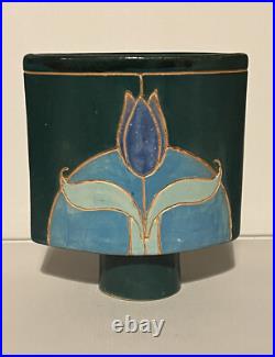 Studio Spade Vase Inscribed JC Mark