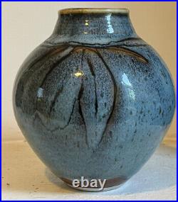 Studio Vase David Leach / Geoffrey Whiting Style / Era Wax Resist