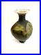 Studio_pottery_vase_with_potters_mark_21_5_cm_tall_01_gnlc