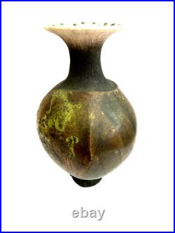 Studio pottery vase with potters mark 21.5 cm tall