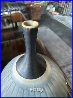 Stunning Graeme James Studio Pottery Vase