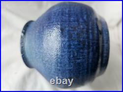 Stunning Harrow Weald studio pottery vase by Ronald Czilinski, Circa 1930's