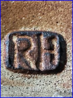 Stunning Large Studio Pottery Vase With Scraffito Decoration By Richard Heeley