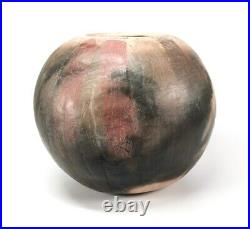 Stunning Penelope Bennett Studio Pottery Vase Stamped Ewen Henderson Interest Stunning Penelope Bennett Studio Pottery Vase Stamped Ewen Henderson Interest