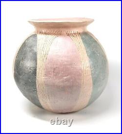 Stunning Penelope Bennett Studio Pottery Vase Stamped Ewen Henderson Interest