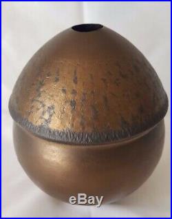 Stunning Peter Beard Gold Metallic Lustre Sculptural Studio Ceramic Vase