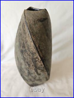 Stunning studio pottery Chris Carter tall spiral shaped lustre sheen vase