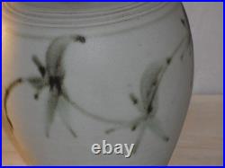 Sue Todd Kiln Lodge Studio Pottery Oriental Style Large Vase Great Design Piece Sue Todd Kiln Lodge Studio Pottery Oriental Style Large Vase Great Design Piece