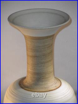 Sue Todd Kiln Lodge Studio Pottery Oriental Style Large Vase Great Design Piece Sue Todd Kiln Lodge Studio Pottery Oriental Style Large Vase Great Design Piece