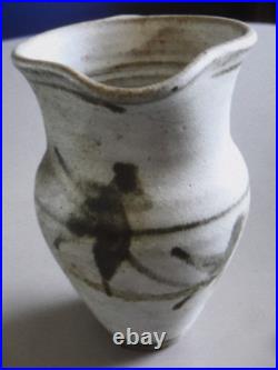 Sue Todd Kiln Lodge Studio Pottery Oriental Style Large Vase Great Design Piece Sue Todd Kiln Lodge Studio Pottery Oriental Style Large Vase Great Design Piece