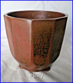 Superb Charles Vyse pioneer British studio pottery tenmuko vase, Circa 1930 Superb Charles Vyse pioneer British studio pottery tenmuko vase, Circa 1930