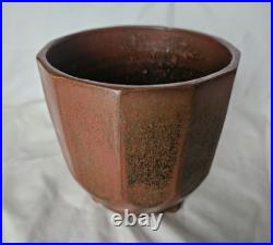 Superb Charles Vyse pioneer British studio pottery tenmuko vase, Circa 1930 Superb Charles Vyse pioneer British studio pottery tenmuko vase, Circa 1930