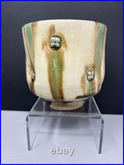 Takeshi Yasuda Studio Pottery'Meoto' pair Yunomis. Sancai glaze decoration #258 Takeshi Yasuda Studio Pottery'Meoto' pair Yunomis. Sancai glaze decoration #258