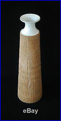 Tall ROBERT MAXWELL Pottery Weed Vase EARTHGENDER CRESSEY Architectural Mint