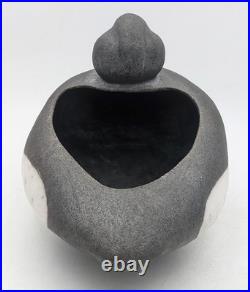 Tessa Oates Raku Fired Studio Pottery Tufted Duck Vessel / Planter 20th Century