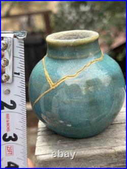 Traditional Authentic Kintsugi Real 23k Gold Vase Signed Studio Pottery Blue Traditional Authentic Kintsugi Real 23k Gold Vase Signed Studio Pottery Blue