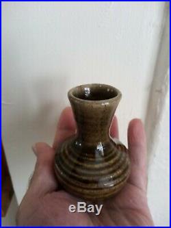 Uncommon St Ives Janet Leach, Leach Pottery Small Studio Vase. Superb Condition