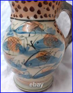 V Large Vtg Willie Carter Studio Pottery Jug Vase Fish & Bumble Bee Impressive