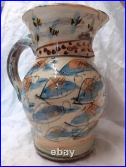 V Large Vtg Willie Carter Studio Pottery Jug Vase Fish & Bumble Bee Impressive