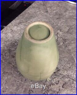 Vintage Art Pottery FROG Vase Mat Green