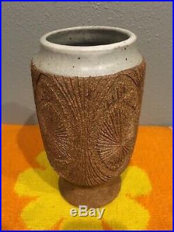 Vintage Robert Maxwell Studio California Pottery Vase Planter Signed