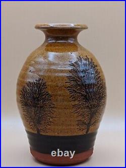Vintage Slip-Decorated Earthenware Mochaware Dendritic Studio Pottery Vase