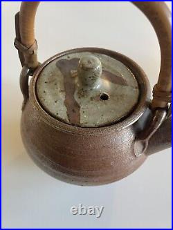 William (Bill) Marshall Leach Studio Pottery Teapot William (Bill) Marshall Leach Studio Pottery Teapot