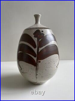 Wonderful Derek Clarkson (1928-2013) Studio Pottery Vase