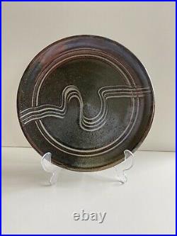 Wonderful Ray Finch Winchcombe Studio Pottery Plate