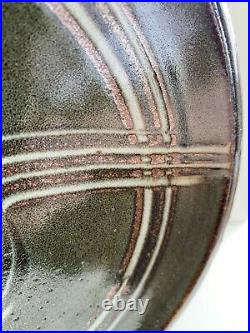 Wonderful Ray Finch Winchcombe Studio Pottery Plate