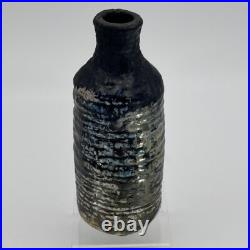 Wren / Oxshott Studio Pottery Bottle Vase, Unmarked, Pearlescent Glaze, 18cm Wren / Oxshott Studio Pottery Bottle Vase, Unmarked, Pearlescent Glaze, 18cm